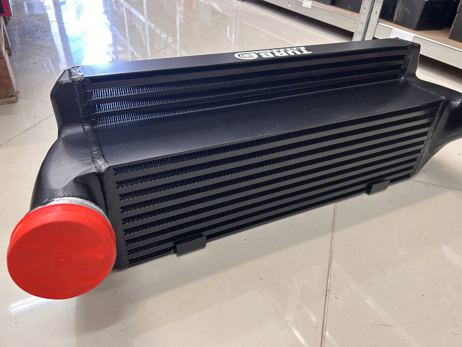 Интеркулер БМВ 135i 335i E82 E88 E89 E90 E92, TurboWorks